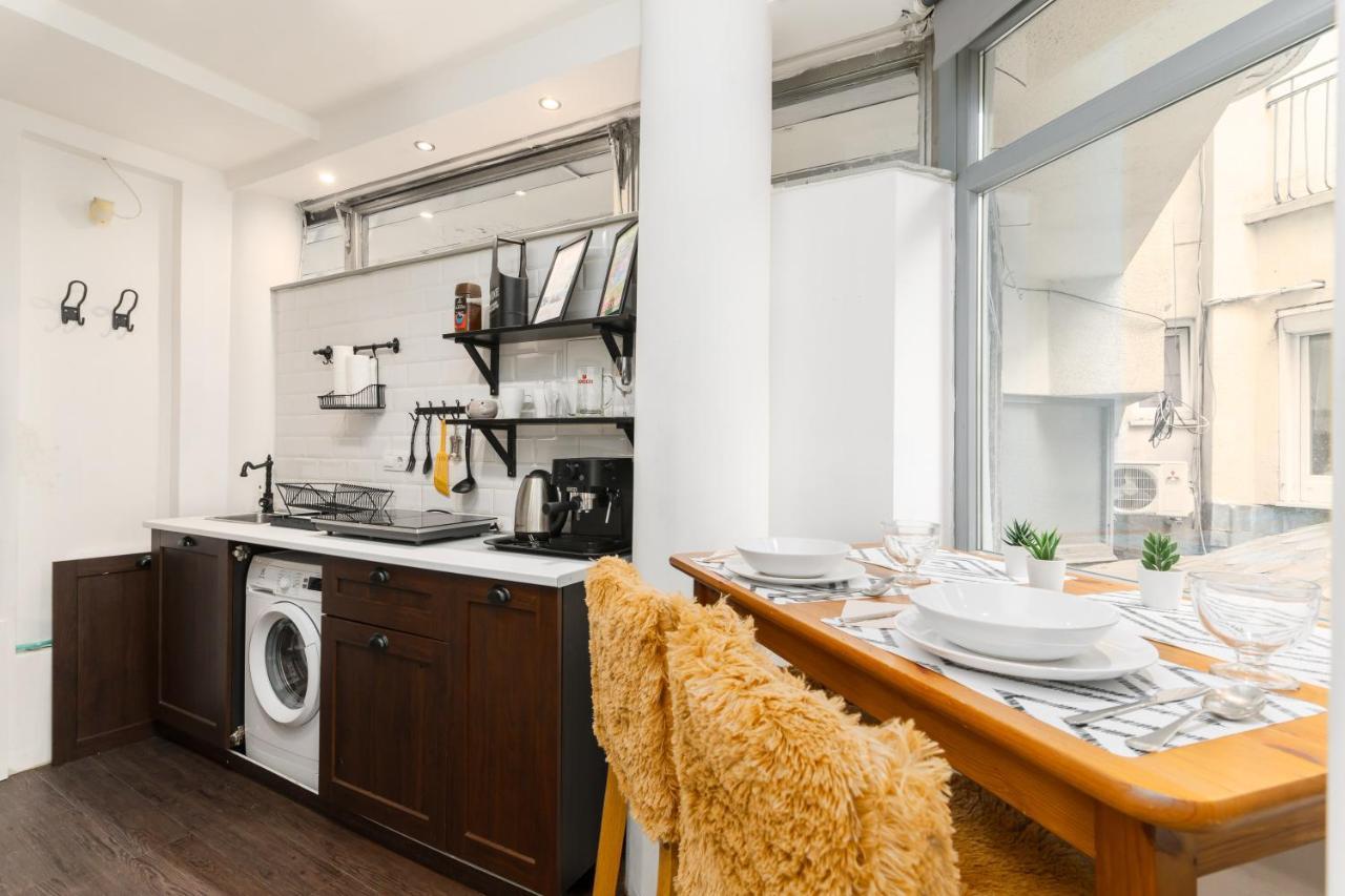 Cheerful Studio Budapest Downtown Экстерьер фото